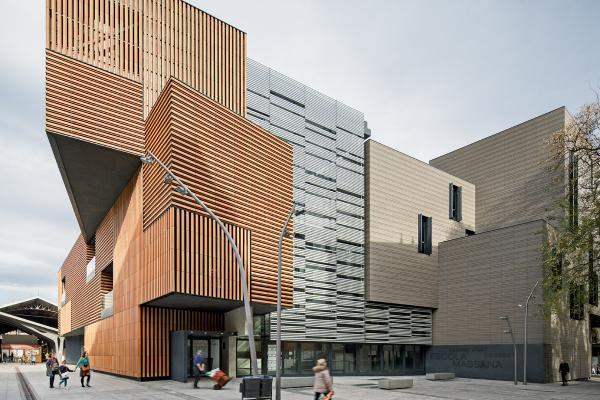 Green Building Art School Massana Spain Knauf Insulation 